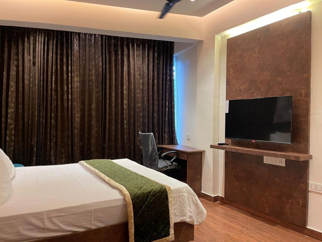 The Taaj Inn Bengaluru Zewnętrze zdjęcie