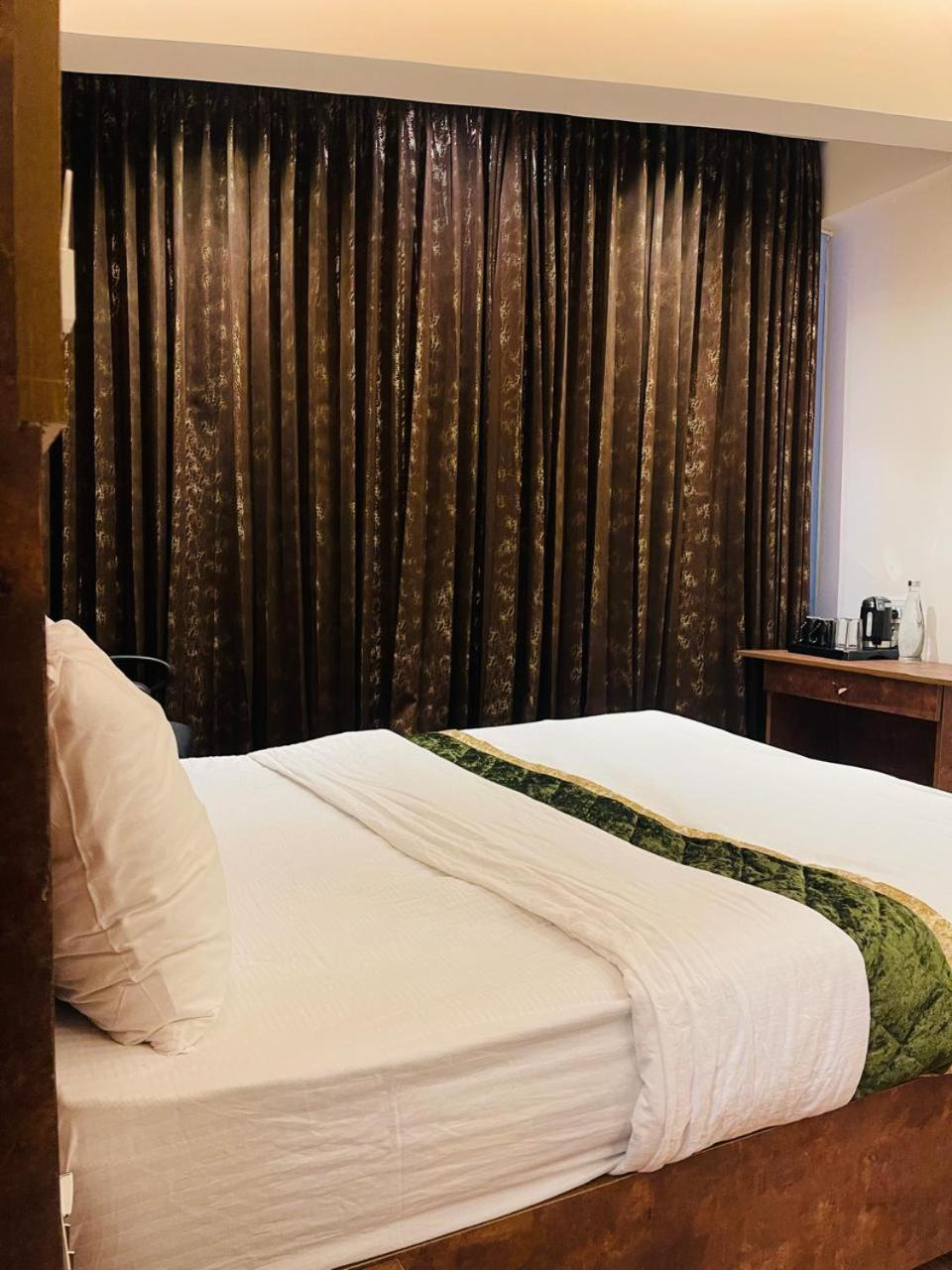 The Taaj Inn Bengaluru Zewnętrze zdjęcie